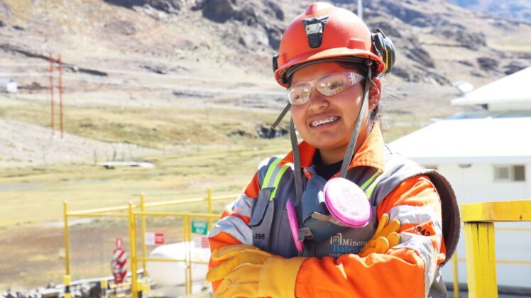 Mujeres En Miner A Conoce La Historia De Kimberly Callocsa La