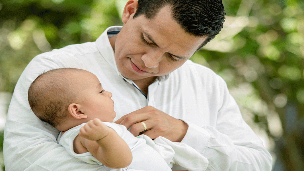 Día del Padre: 5 beneficios que los padres quieren en su trabajo - Revista  Economía